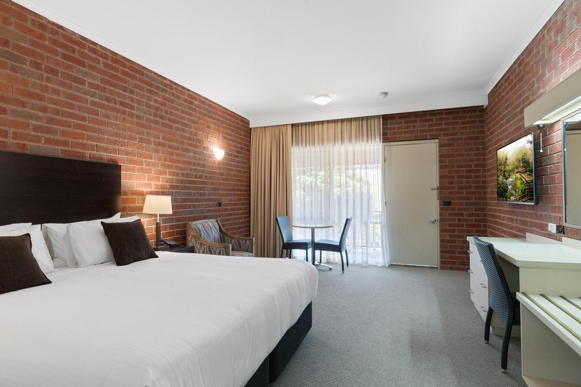 Burke And Wills Motor Inn سوان هيل الغرفة الصورة